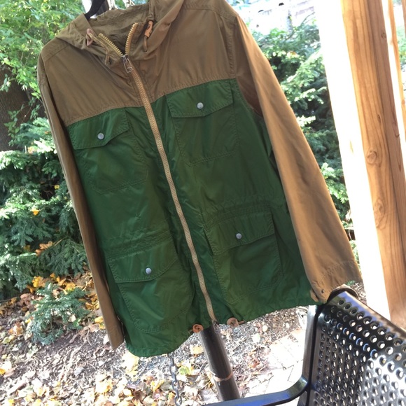 Eddie Bauer lightweight parka - Picture 3 of 8